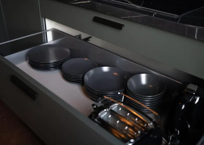 Llr Design - Emerald Im Zentrum Von Apartment *