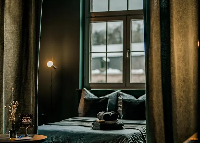 Llr Design - Emerald Im Zentrum Von *